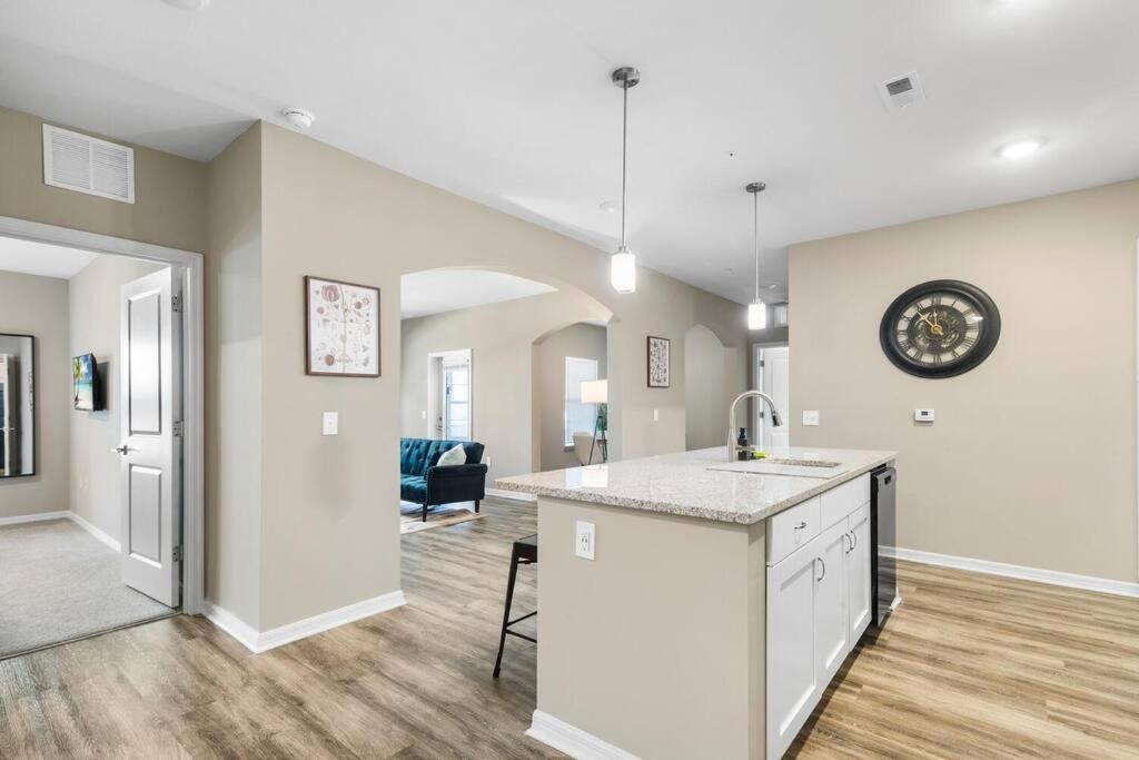 Elegant 2 Bed/2 Bath Apartment In Melbourne Fl Exterior foto